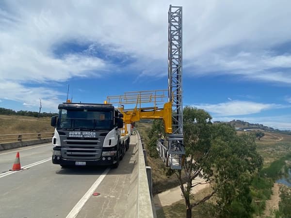 Down Under Bridge Units gallery photo 31