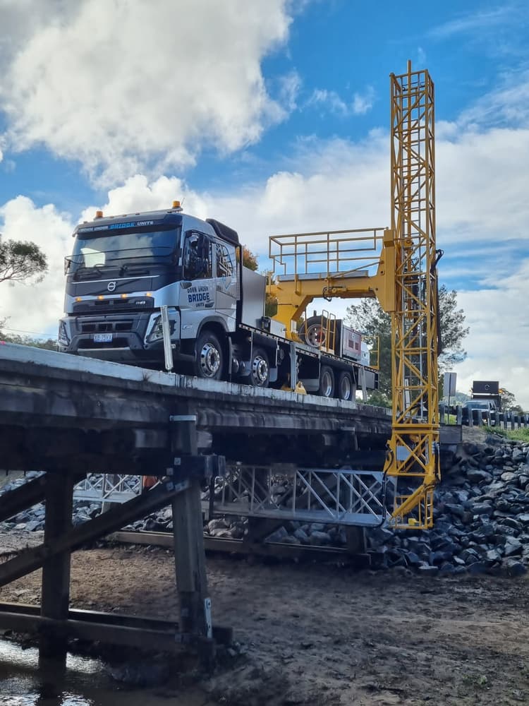 7m - 11.5m Barin Truck Mounted Platform site photo 3