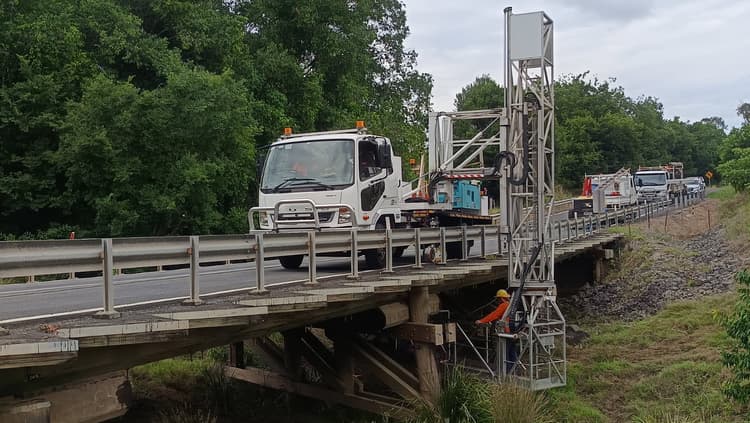 4m - 7m Moog Truck Mounted Platform site photo 5
