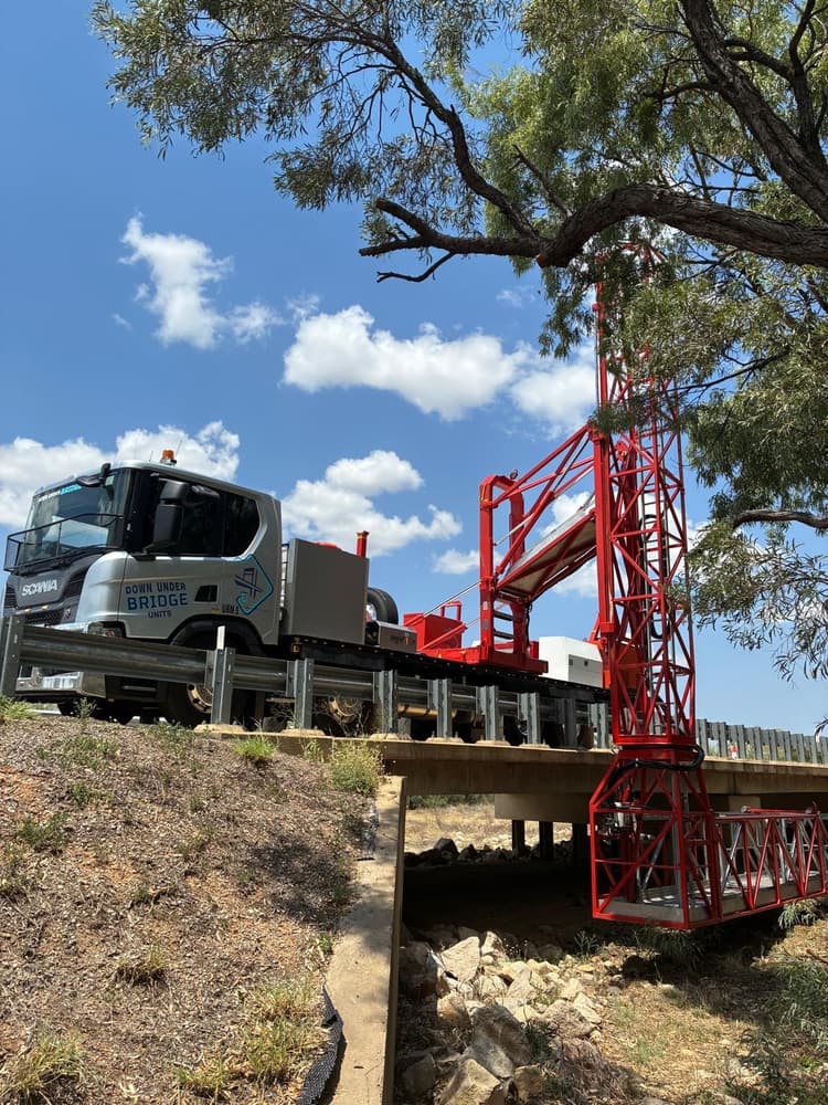 7m - 14m Moog Truck Mounted Platform site photo 3