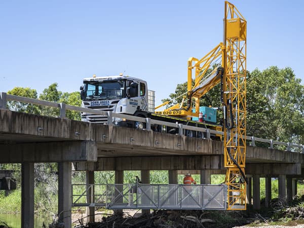 7m - 14m Moog Truck Mounted Platform site photo 2