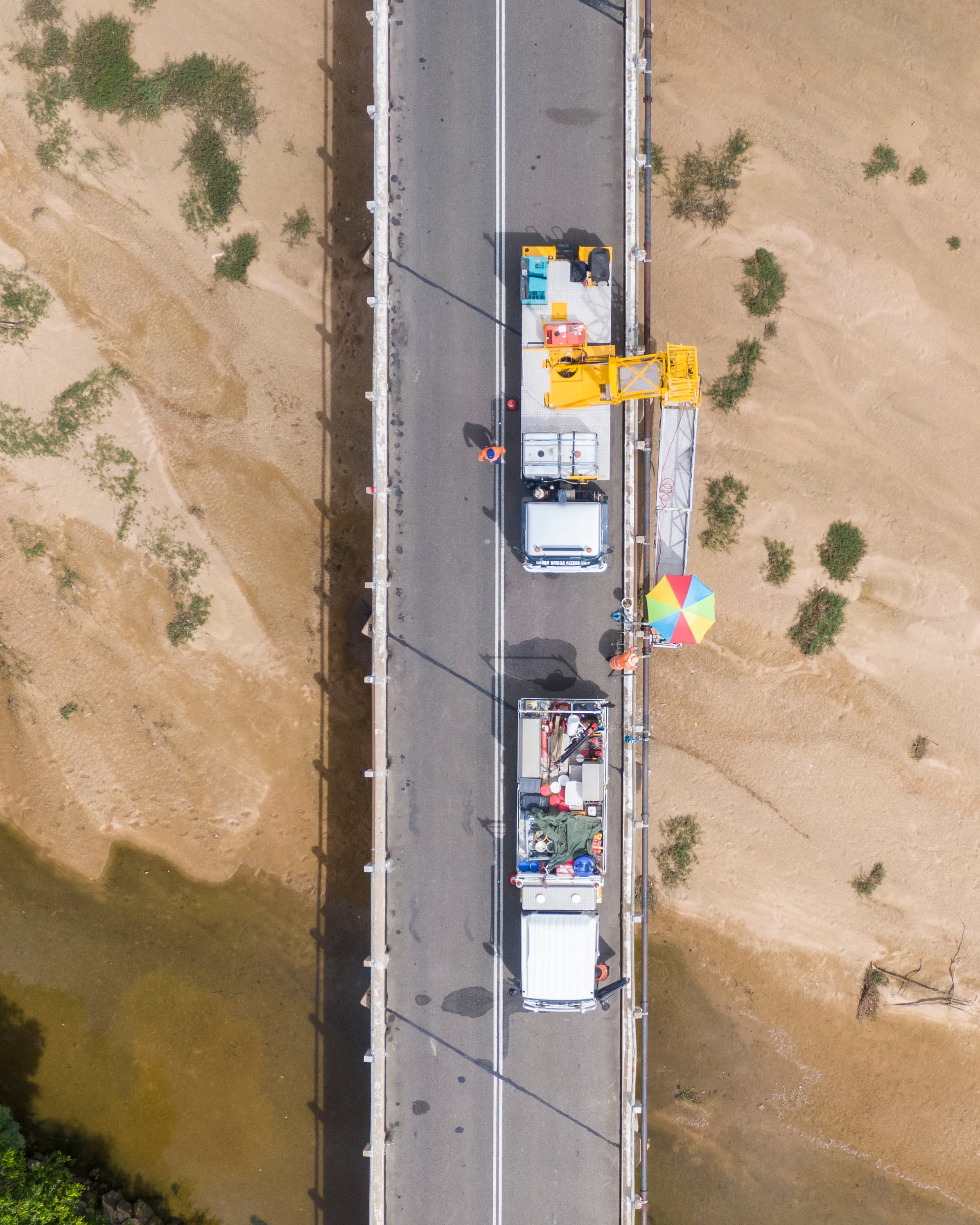 Down Under Bridge Units gallery photo 4