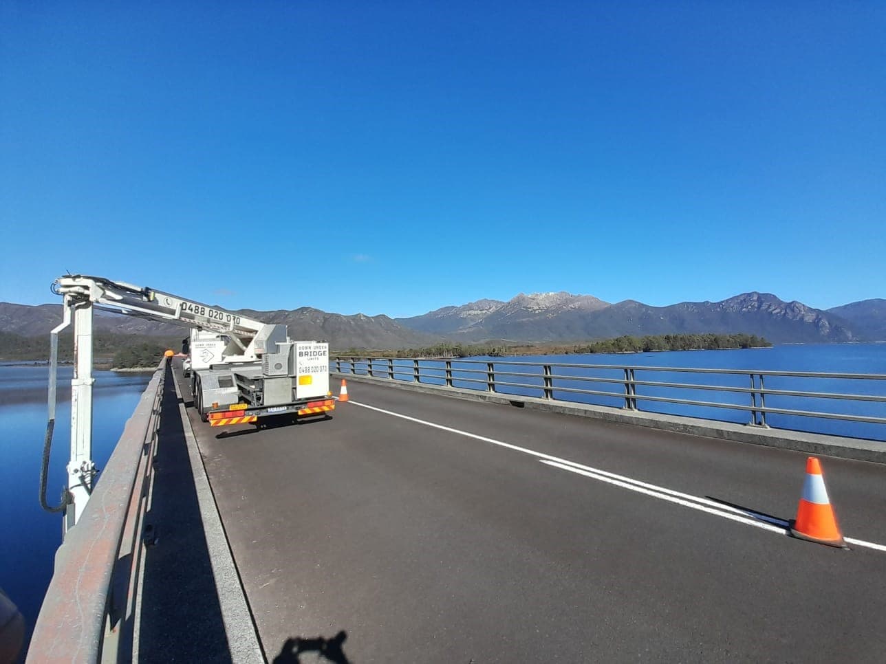 Down Under Bridge Units gallery photo 30